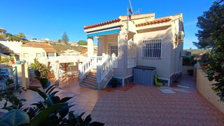  Villa � vendre 3 pi�ces 92 m� Rojales