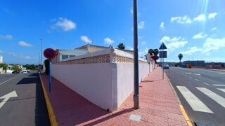  Villa � vendre 3 pi�ces 96 m� Algorfa