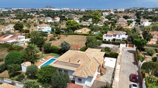 Villa à vendre 5 pièces 310 m² Denia