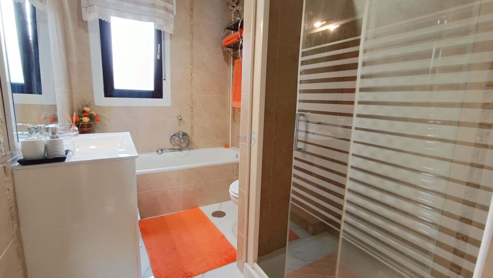 � vendre  Villa Almorad�