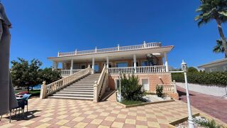  Villa � vendre 5 pi�ces 592 m� Alf�s del pi (l')