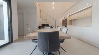  Villa � vendre 6 pi�ces 214 m� Rojales