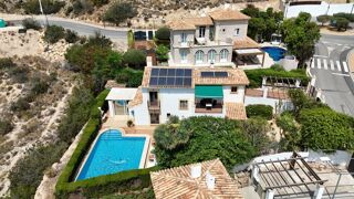  Villa à vendre 4 pièces 191 m² Finestrat