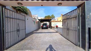  Villa � vendre 3 pi�ces 71 m� Rojales