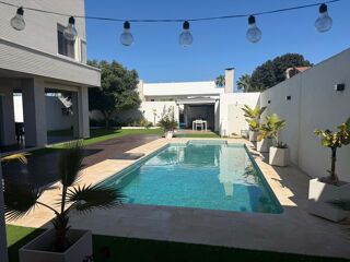  Villa � vendre 6 pi�ces 272 m� Torrevieja