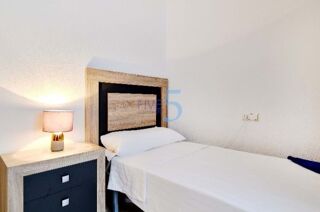  Appartement  vendre 4 pices 84 m Torrevieja