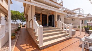  Villa � vendre 4 pi�ces 140 m� Orihuela