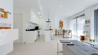  Villa � vendre 4 pi�ces 90 m� Pilar de la horadada