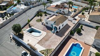  Villa à vendre 4 pièces 98 m² Torrevieja