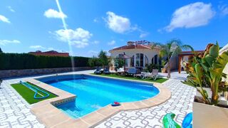  Villa � vendre 5 pi�ces 192 m� Rojales