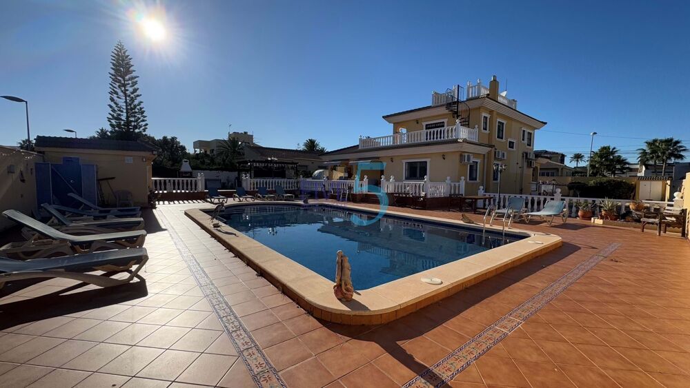 vente Villa - 7 pièce(s) - 336 m² Espagne