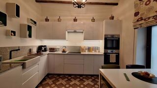  Maison � vendre 5 pi�ces 271 m� Pego