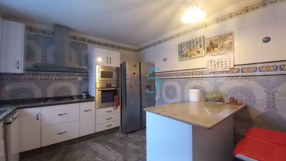 vente Villa - 5 pièce(s) - 325 m² Espagne