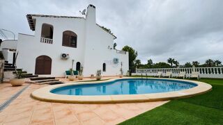  Villa � vendre 5 pi�ces 156 m� Orihuela