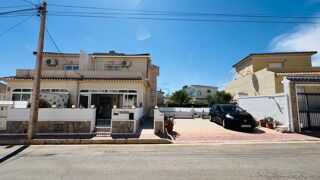  Villa � vendre 5 pi�ces 120 m� Orihuela