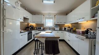  Villa à vendre 7 pièces 336 m² Torrevieja