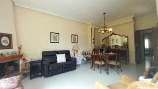  Appartement � vendre 4 pi�ces 171 m� Rojales