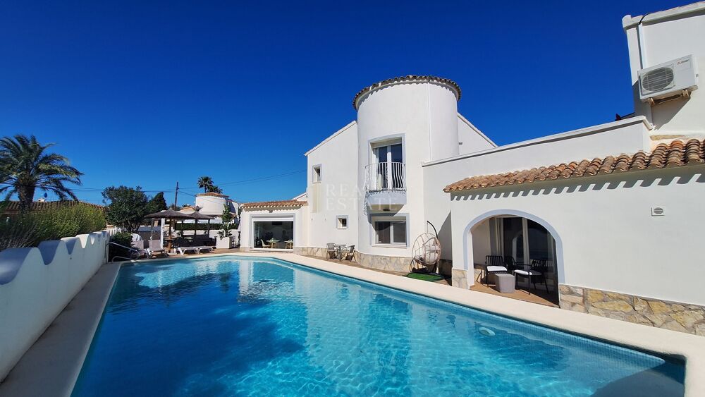 vente Villa - 9 pièce(s) - 396 m² Espagne