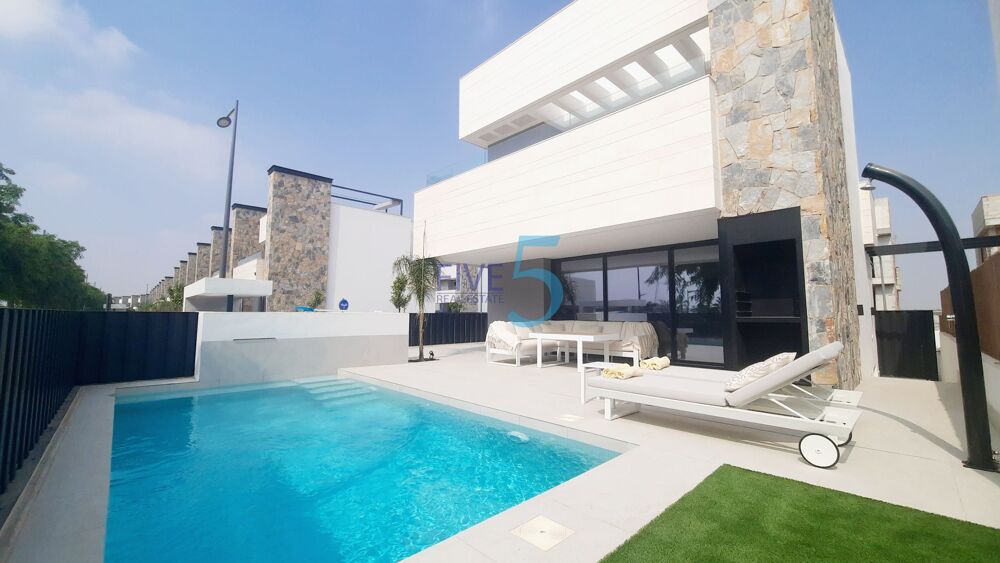 Maison 4 pièces 180 m² · à Espagne · 180 m² · 675 000 €