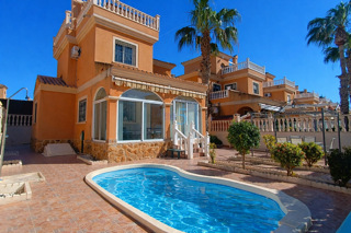  Villa � vendre 4 pi�ces 99 m� Algorfa