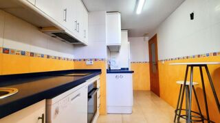  Appartement � vendre 4 pi�ces 98 m� Torrevieja