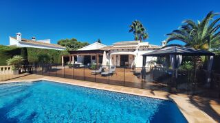  Villa à vendre 4 pièces 203 m² Jávea/xàbia