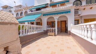  Maison  vendre 4 pices 107 m Torrevieja