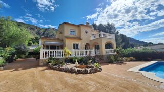  Villa à vendre 5 pièces 182 m² Barx