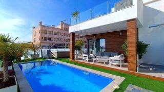  Villa � vendre 4 pi�ces 212 m� Orihuela
