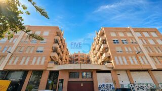  Appartement à vendre 4 pièces 98 m² Torrevieja