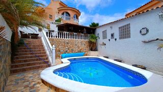  Villa � vendre 5 pi�ces 178 m� Rojales