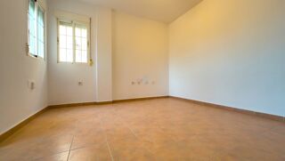  Maison � vendre 3 pi�ces 85 m� Torrevieja