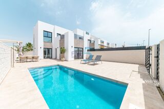  Villa à vendre 4 pièces 129 m² Benijófar