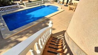  Villa � vendre 5 pi�ces 213 m� Busot