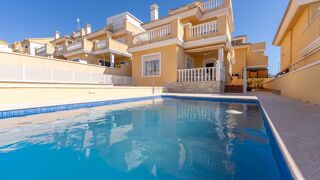  Villa � vendre 4 pi�ces 102 m� Orihuela