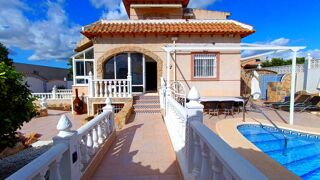  Villa � vendre 5 pi�ces 120 m� Benij�far