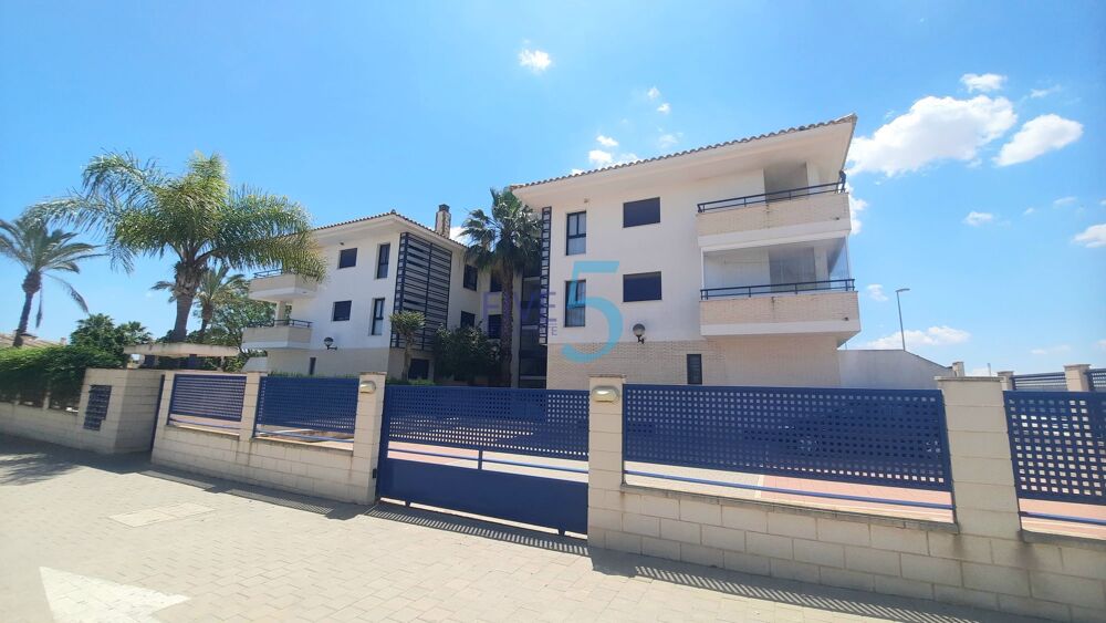 Appartement 4 pièces 93 m² · à Espagne · 93 m² · 155 000 €