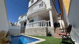  Villa � vendre 4 pi�ces 97 m� Orihuela