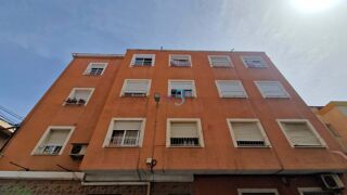  Appartement  vendre 4 pices 87 m Almorad