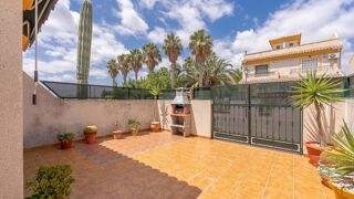  Maison  vendre 4 pices 98 m Daya nueva