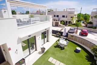  Villa � vendre 4 pi�ces 114 m� Pilar de la horadada