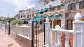  Maison  vendre 4 pices 107 m Torrevieja