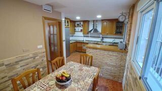  Maison � vendre 5 pi�ces 238 m� Murcia