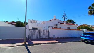  Villa � vendre 4 pi�ces 118 m� Rojales