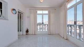  Villa � vendre 4 pi�ces 150 m� Orihuela