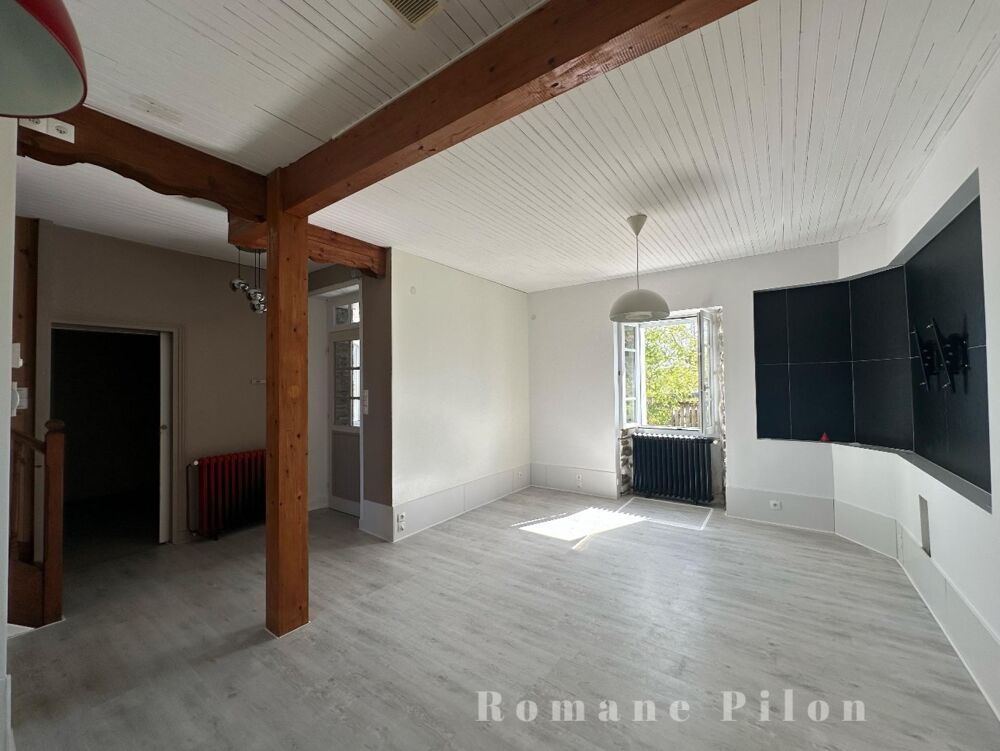 PLOUGONVELIN-maison 6 pièces