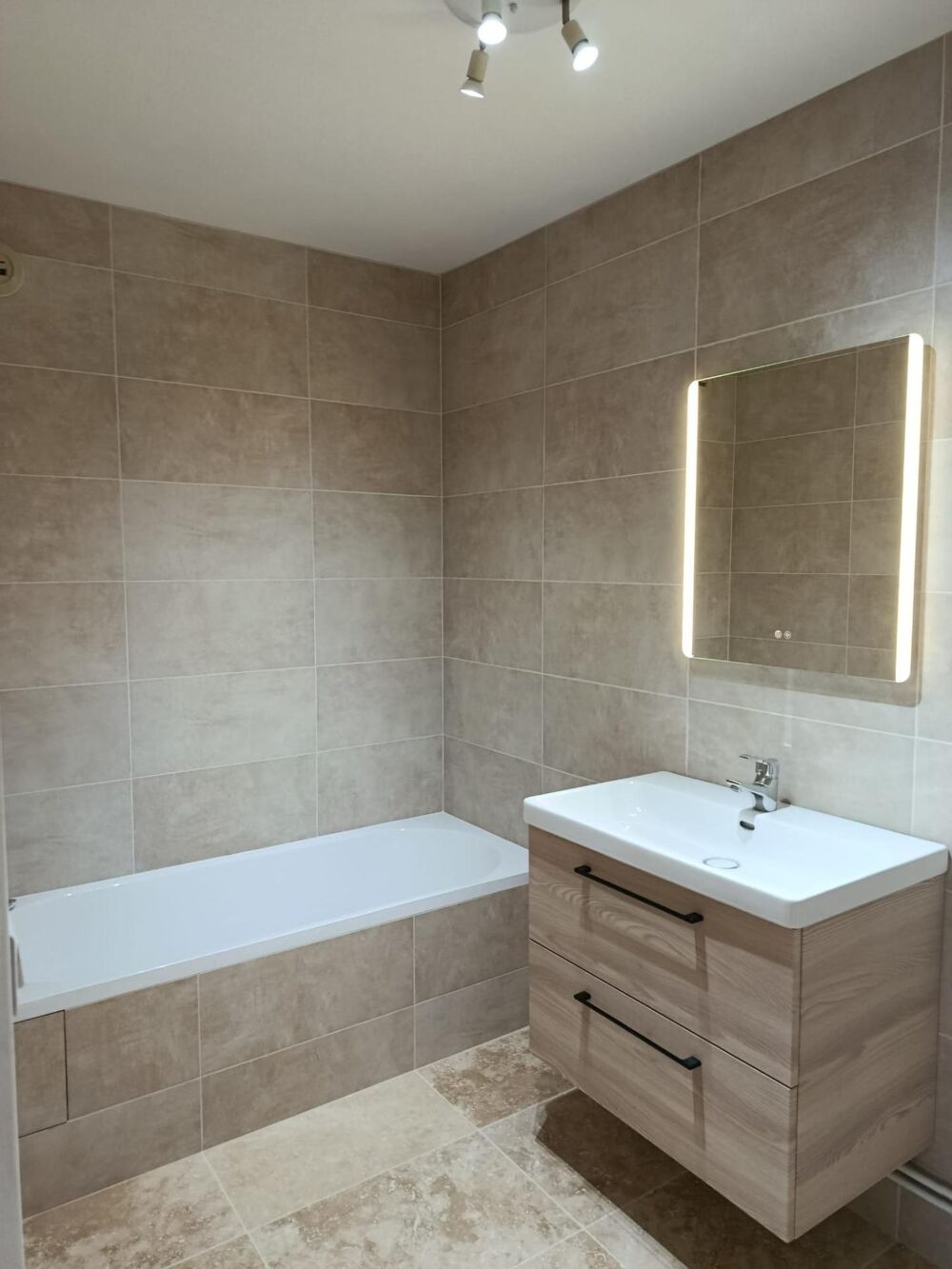 Vente Appartement RARE A VILLIERS LE BÂCLE Villiers-le-bacle