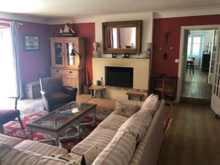  Maison  vendre 10 pices 251 m