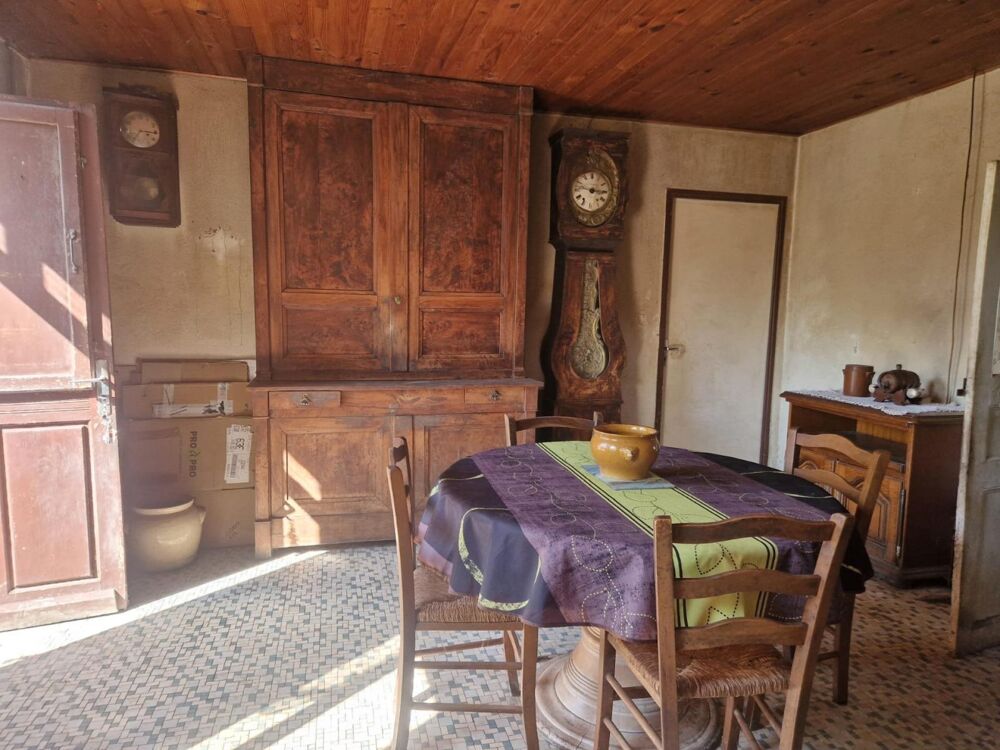 Vente Maison Maison bourbonnaise de plain Pied, dépendances Target