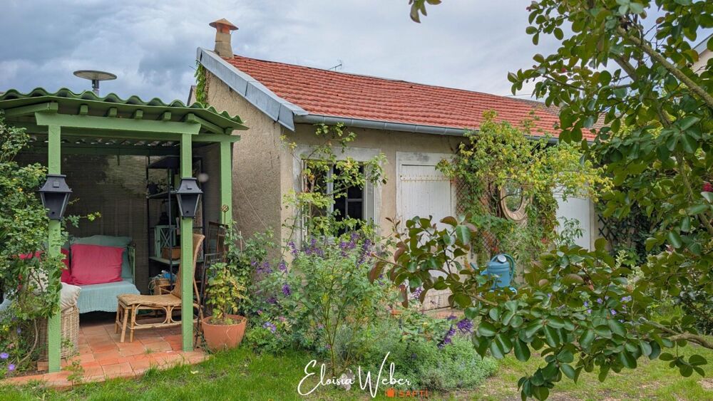 Élégante maison avec jardin au coeur de La Flèche